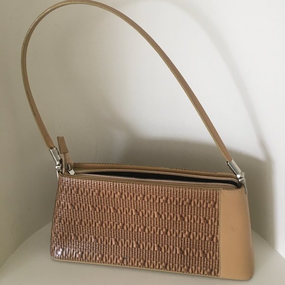 Vintage Shoulder Bag - Picture 2 of 3